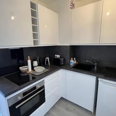 : Duplex Renove 2 Pieces, Acces Direct Plage, Fibre, Parking, Cuisine Equipee, 4 Pers. - Fr-1-487-351 Cabourg